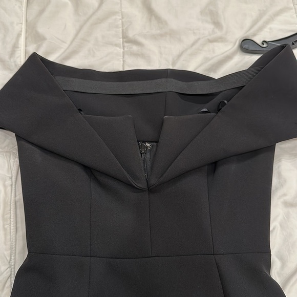 BCBGMaxazria dress in size 2 (black) - Picture 3 of 5